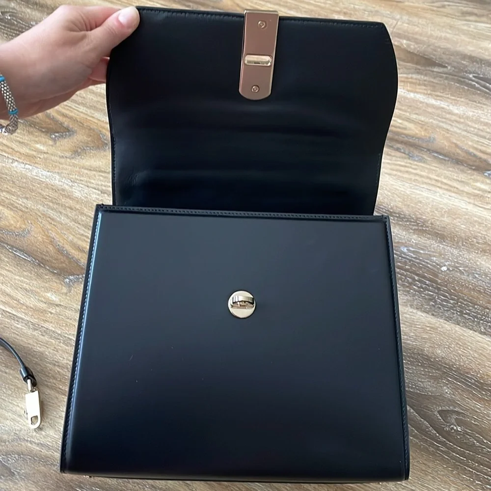 Salvatore Ferragamo Boxyz 2Way Gancini Bag Large Size - Picture 10 of 16